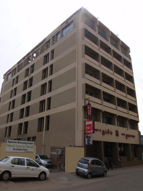 Hotel Supreme Madurai Esterno foto