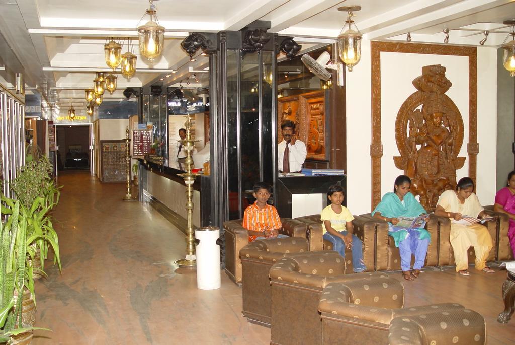 Hotel Supreme Madurai Esterno foto