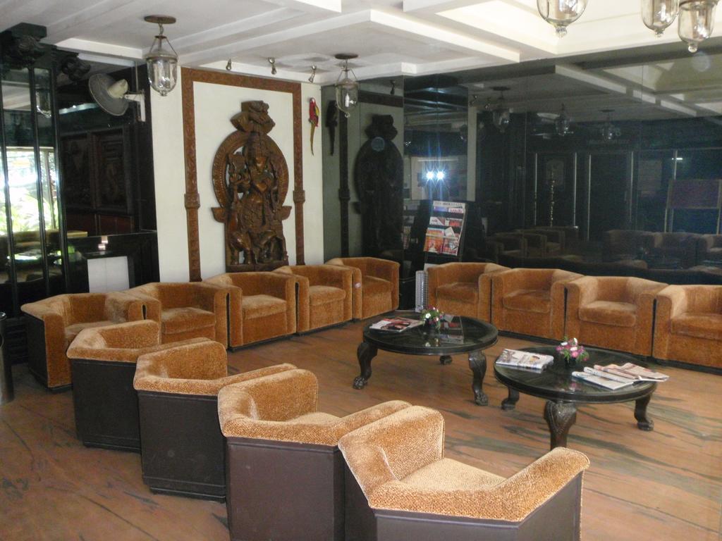Hotel Supreme Madurai Esterno foto